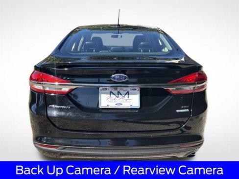 Certified 2018 Ford Fusion SE w/ Equipment Group 201A image 7