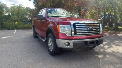 Used 2010 Ford F150 XLT image 1