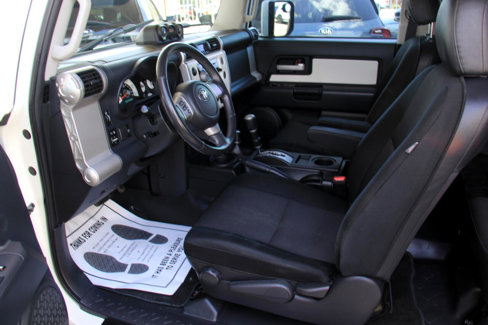 Used 2010 Toyota FJ Cruiser 4WD image 18