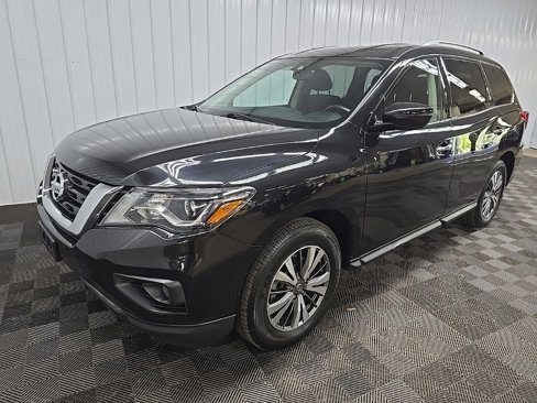 Used 2020 Nissan Pathfinder SV image 8