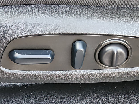 Certified 2022 GMC Terrain SLE w/ Driver Convenience Package image 25