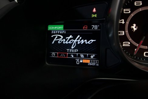 Used 2020 Ferrari Portofino image 29