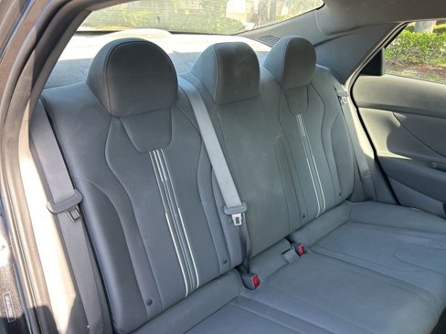 Used 2023 Hyundai Elantra SEL image 42