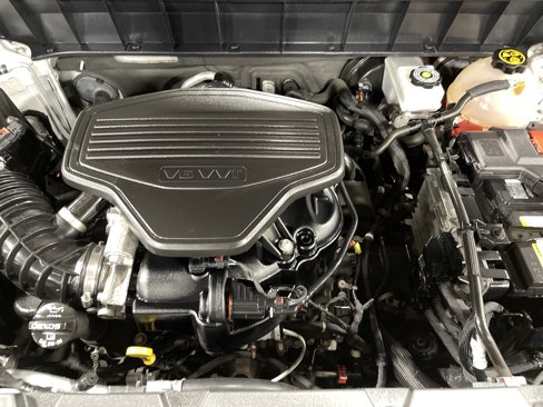 Used 2019 GMC Acadia SLE w/ Driver Alert Package I image 17