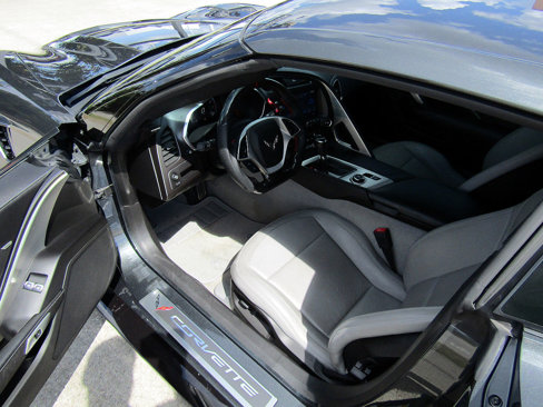 Used 2019 Chevrolet Corvette Grand Sport w/ Grand Sport Heritage Package image 11