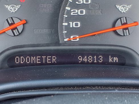 Used 2004 Chevrolet Corvette Convertible w/ Preferred Equipment Group image 18