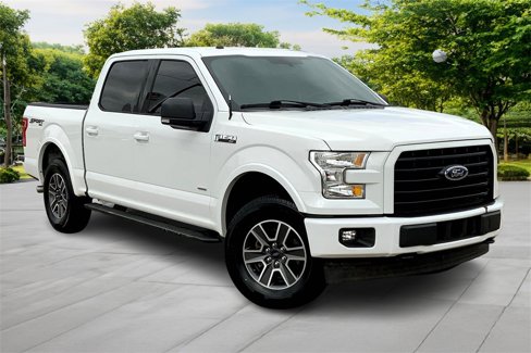 Used 2017 Ford F150 XLT w/ Equipment Group 302A Luxury image 3