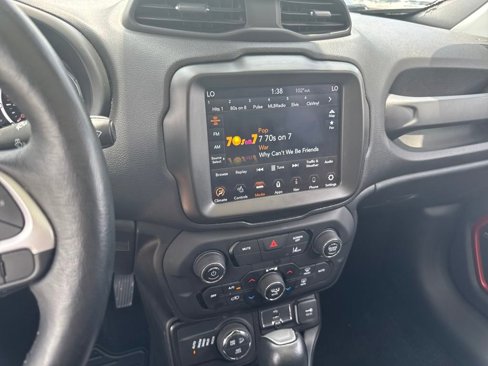 Used 2021 Jeep Renegade Trailhawk w/ Sun & Sound Group image 18