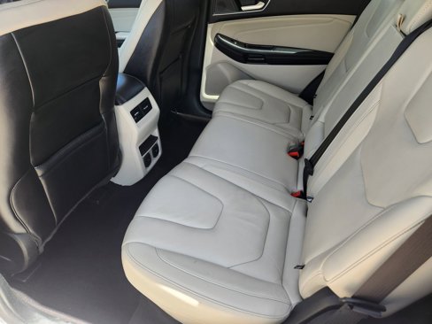 Used 2019 Ford Edge Titanium w/ Cold Weather Package image 35