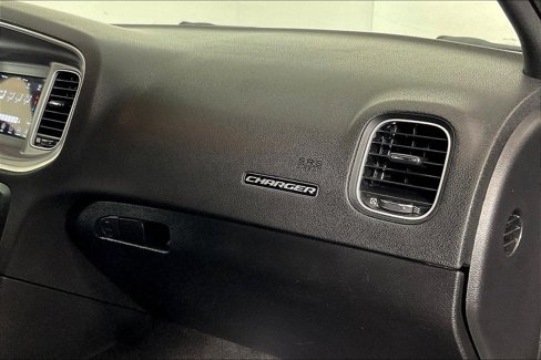 Used 2022 Dodge Charger SXT image 22