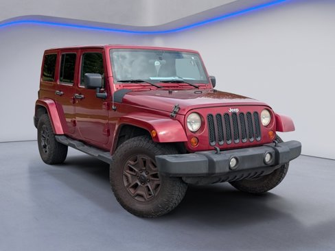 Used 2012 Jeep Wrangler Unlimited Sahara w/ Connectivity Group image 3