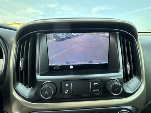 Certified 2020 GMC Canyon Denali image 16