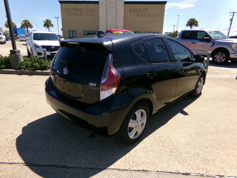 Used 2016 Toyota Prius C Two image 8