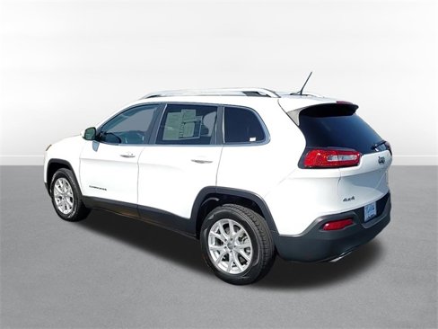 Used 2015 Jeep Cherokee Latitude w/ Comfort/Convenience Group image 5