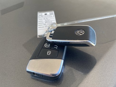 Certified 2022 Volkswagen Atlas SE image 36