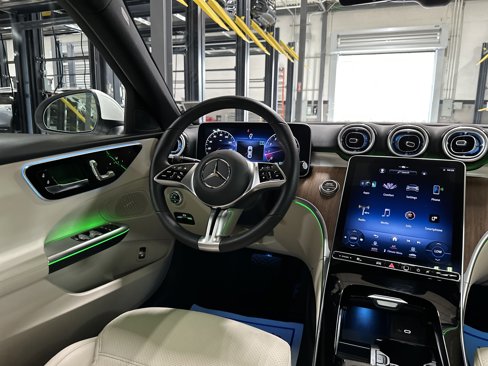 Certified 2022 Mercedes-Benz C 300 4MATIC Sedan image 24