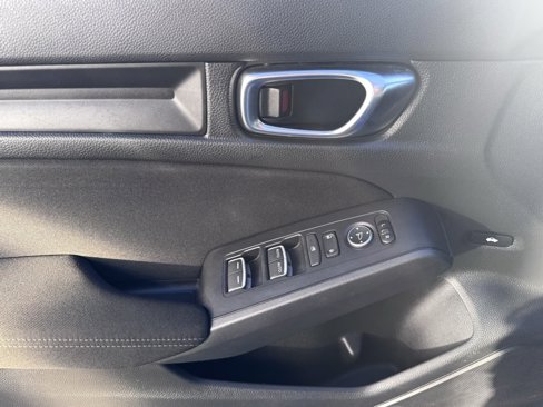 Used 2022 Honda Civic Sport image 9