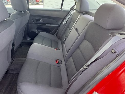 Used 2014 Chevrolet Cruze LT image 34