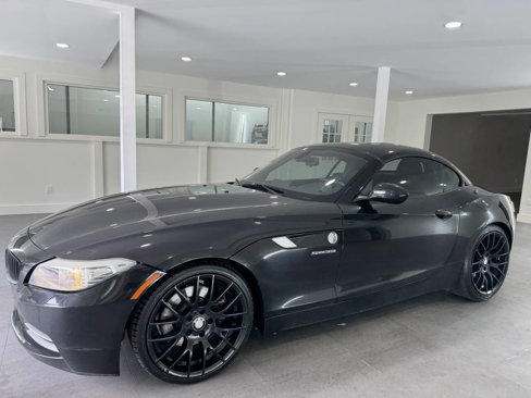 Used 2011 BMW Z4 sDrive35i image 3