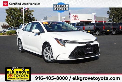 Certified 2022 Toyota Corolla LE image 1
