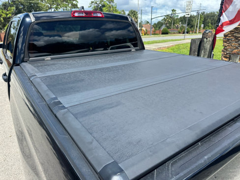 Used 2021 Toyota Tundra SR5 w/ Trail Edition image 17