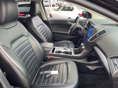 Used 2021 Ford Edge SEL image 21