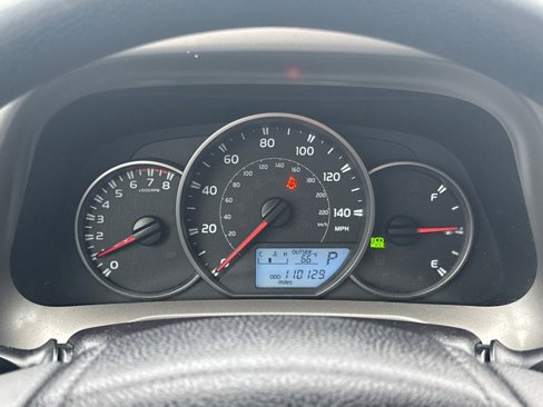 Used 2016 Toyota RAV4 LE image 16