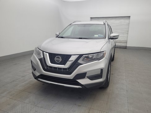 Used 2018 Nissan Rogue SV image 15