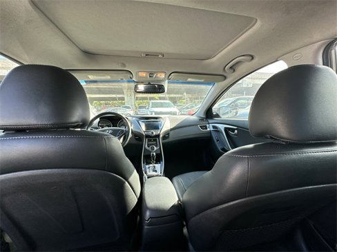 Used 2013 Hyundai Elantra Limited w/ Technology Pkg image 17
