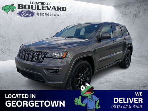 Used 2020 Jeep Grand Cherokee Altitude image 3