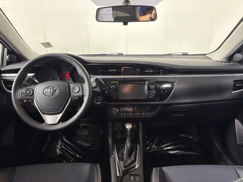 Used 2015 Toyota Corolla S image 24