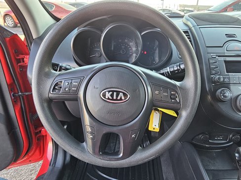 Used 2012 Kia Soul ! w/ Premium Pkg image 8