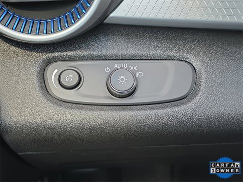 Used 2025 Chevrolet Trax LS w/ Driver Confidence Package image 24