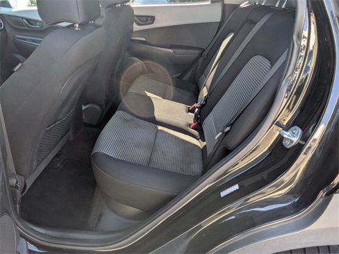 Used 2018 Hyundai Kona SEL image 24