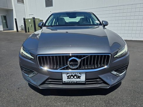 Used 2019 Volvo S60 T5 Inscription image 9