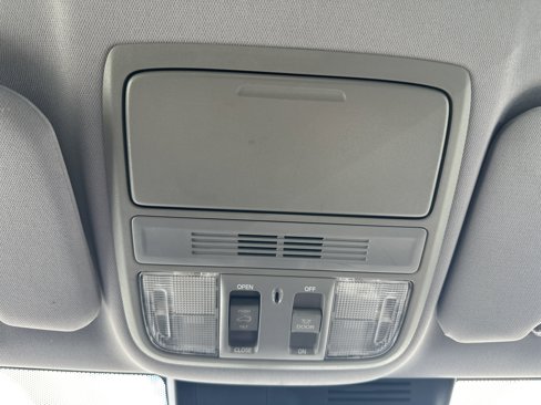Used 2017 Honda CR-V EX image 17