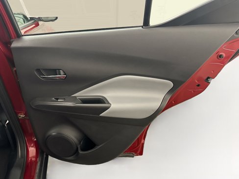 Used 2023 Nissan Kicks SR w/ SR Premium Package image 30