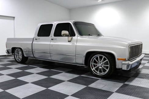 Used 1988 GMC Sierra 2500 2WD Crew Cab image 1