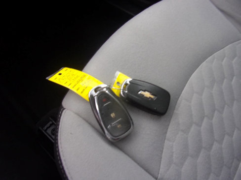 Used 2019 Chevrolet Equinox LS image 24