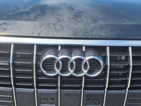 New 2025 Audi Q3 2.0T Premium image 3