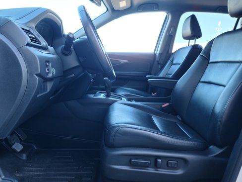 Used 2017 Honda Pilot EX-L image 3