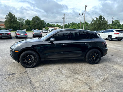 Used 2015 Porsche Macan S w/ Infotainment Package image 7