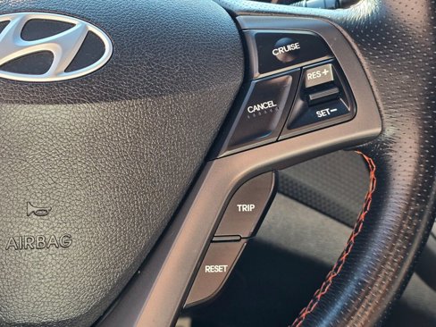 Used 2016 Hyundai Veloster Turbo image 25