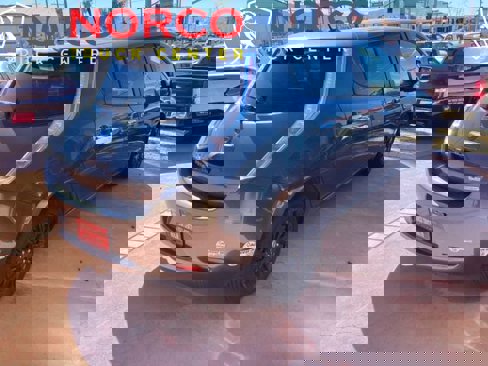 Used 2013 Nissan Leaf S w/ Charger Pkg image 3