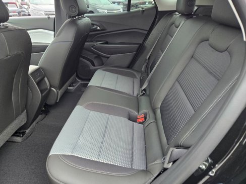 New 2025 Chevrolet Trax LT w/ Driver Confidence Package image 13