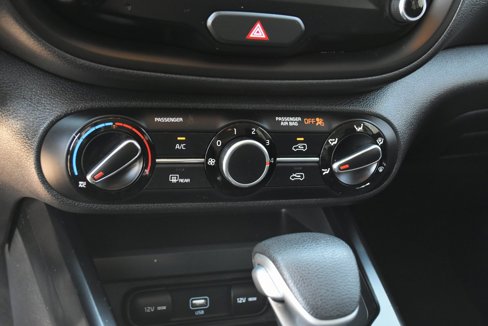 Used 2020 Kia Soul LX image 23