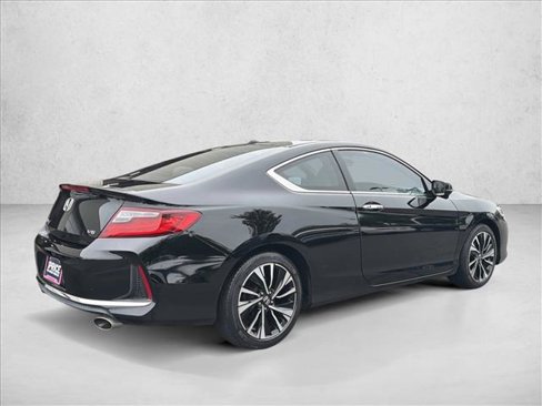 Used 2017 Honda Accord EX-L image 5