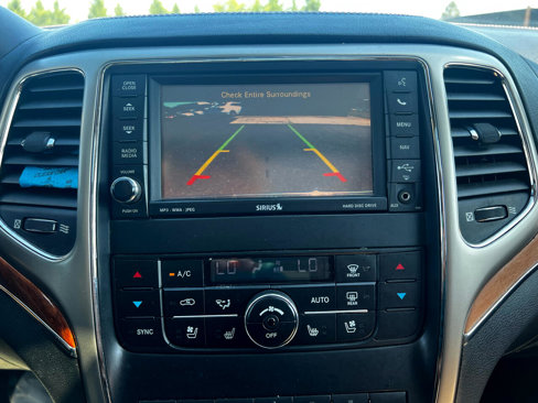 Used 2012 Jeep Grand Cherokee Overland image 19