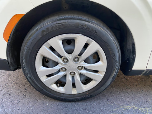 Used 2023 Kia Soul LX image 17