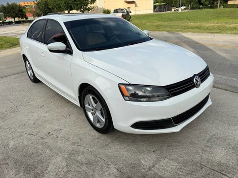 Used 2014 Volkswagen Jetta TDI image 5